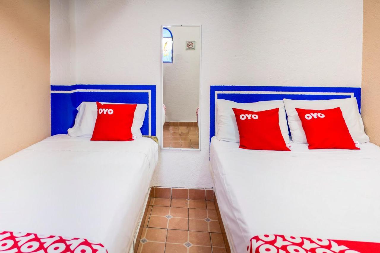 Hotel Isis ซีฮัวตาเนโค ภายนอก รูปภาพ